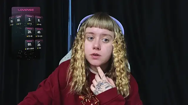 Snapshot of June_shy0 chatting on January 16, 2026, 7:12 am June shy0 online show from January 16, 2026, 7:12 am