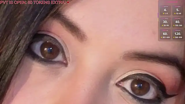 Snapshot of Emma_gatess chatting on December 5, 2025, 12:15 pm Emma gatess online show from December 5, 2025, 12:15 pm