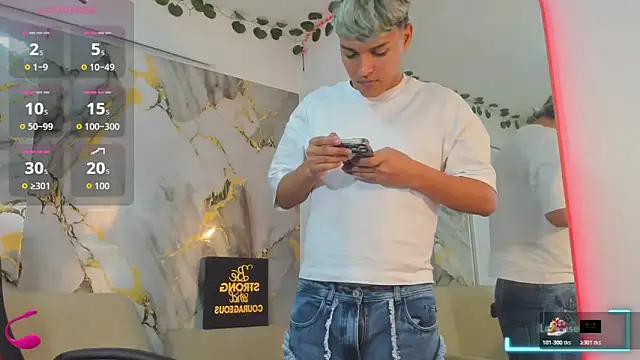 Snapshot of ryan_carter08 chatting on December 21, 2025, 3:08 am ryan carter08 online show from December 21, 2025, 3:08 am