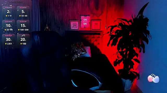 Snapshot of miichael_black chatting on March 20, 2025, 2:10 pm miichael black online show from March 20, 2025, 2:10 pm