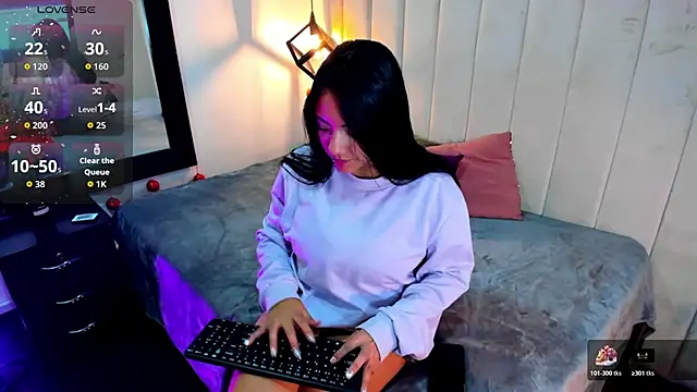 Snapshot of miichael_black chatting on December 2, 2025, 9:27 pm miichael black online show from December 2, 2025, 9:27 pm