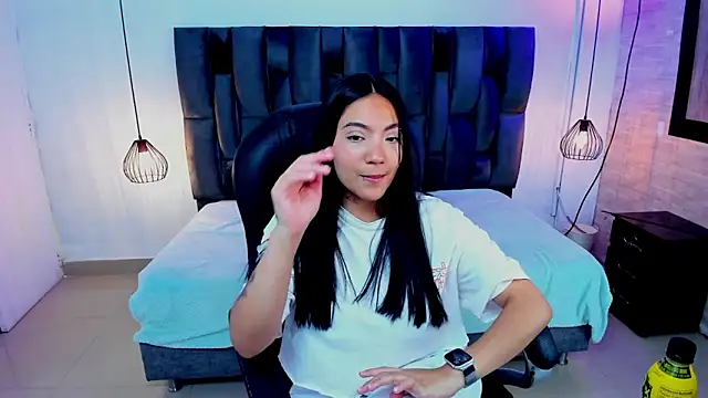 Snapshot of miichael_black chatting on November 15, 2025, 9:41 pm miichael black online show from November 15, 2025, 9:41 pm