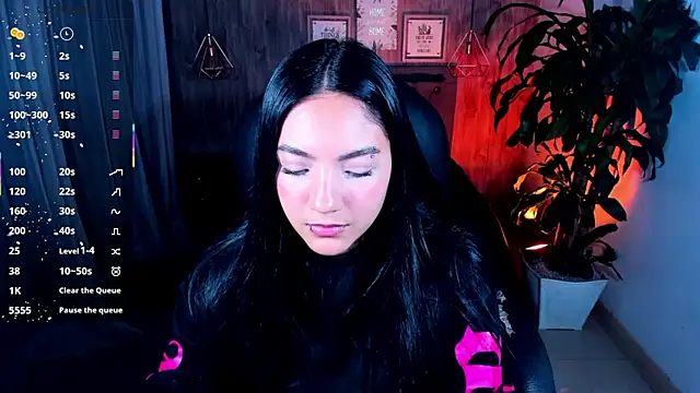 Snapshot of miichael_black chatting on October 30, 2025, 9:33 pm miichael black online show from October 30, 2025, 9:33 pm