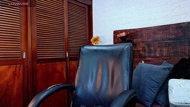 Snapshot of Celeste_sanz chatting on November 11, 2025, 9:59 am Celeste sanz online show from November 11, 2025, 9:59 am