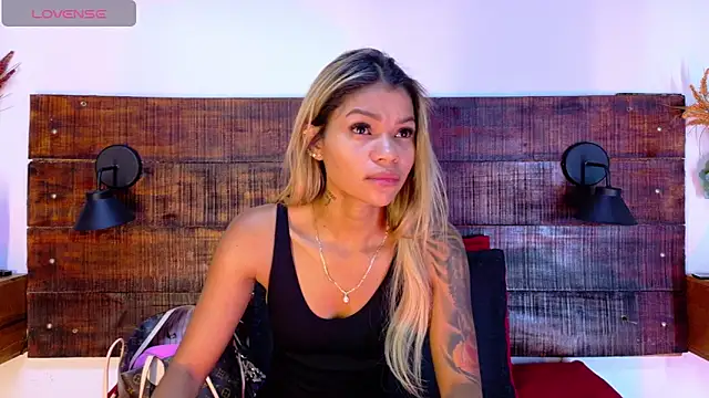 Snapshot of Celeste_sanz chatting on February 21, 2026, 10:06 am Celeste sanz online show from February 21, 2026, 10:06 am