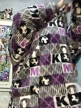 Edged Hot69 online show from February 10, 2026, 2:43 am