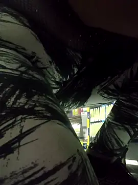 Edged Hot69 online show from September 25, 2025, 12:05 am