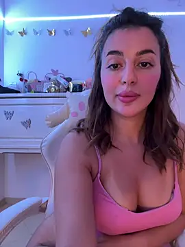 Hot malak online show from May 31, 2026, 11:38 pm