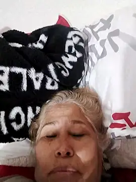 girl amada online show from November 8, 2025, 2:48 am