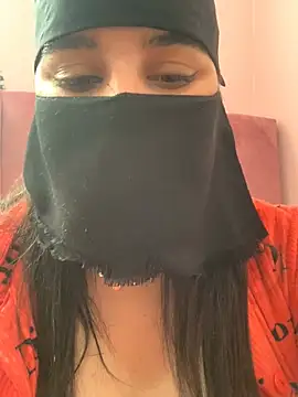 Snapshot of Miss-Soka chatting on January 18, 2025, 1:51 pm Miss-Soka online show from January 18, 2025, 1:51 pm