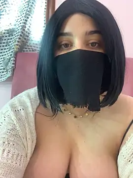 Snapshot of Miss-Soka chatting on March 15, 2025, 11:08 am Miss-Soka online show from March 15, 2025, 11:08 am