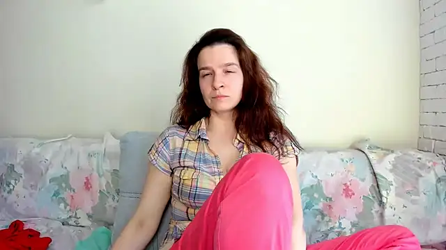 Clear Angel online show from March 29, 2026, 1:02 pm