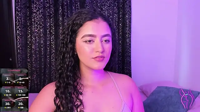 Adhara-zanne online show from March 13, 2025, 5:07 pm