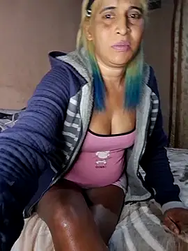 Snapshot of Goodgirlsue_77 chatting on October 5, 2025, 9:38 pm Goodgirlsue 77 online show from October 5, 2025, 9:38 pm