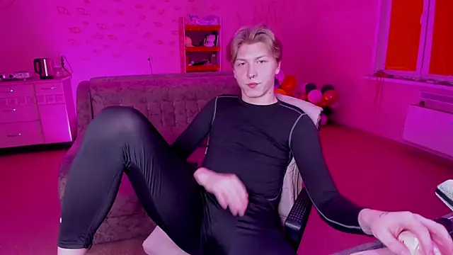 Snapshot of TheMikeSever chatting on February 3, 2025, 7:52 pm TheMikeSever online show from February 3, 2025, 7:52 pm