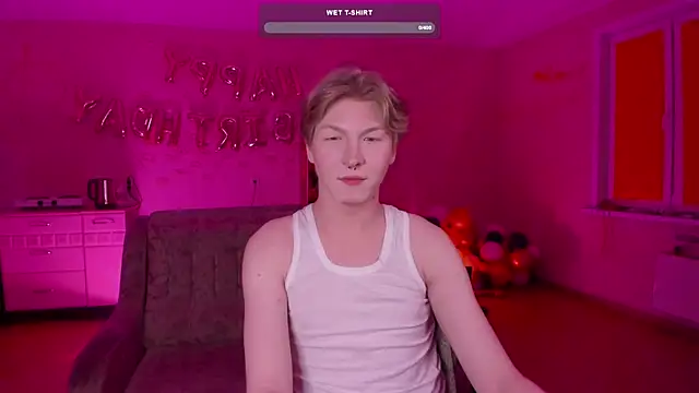 Snapshot of TheMikeSever chatting on February 16, 2025, 5:04 pm TheMikeSever online show from February 16, 2025, 5:04 pm