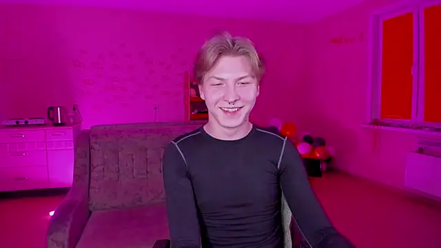 Snapshot of TheMikeSever chatting on February 8, 2025, 11:13 pm TheMikeSever online show from February 8, 2025, 11:13 pm