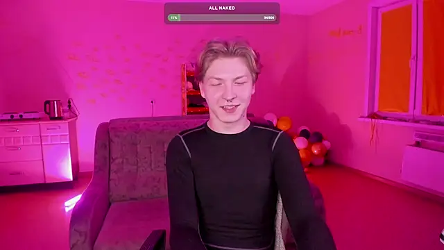 Snapshot of TheMikeSever chatting on February 11, 2025, 8:10 pm TheMikeSever online show from February 11, 2025, 8:10 pm