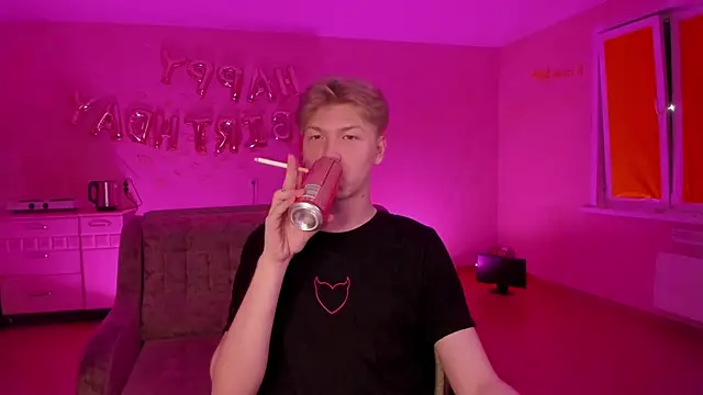 Snapshot of TheMikeSever chatting on March 18, 2025, 2:28 pm TheMikeSever online show from March 18, 2025, 2:28 pm