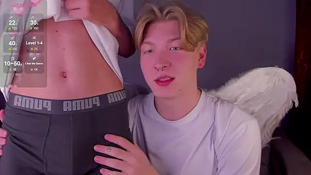 Snapshot of TheMikeSever chatting on November 2, 2025, 4:56 pm TheMikeSever online show from November 2, 2025, 4:56 pm