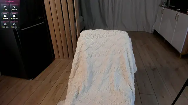 Snapshot of nacumi_mi chatting on February 21, 2026, 1:24 pm nacumi mi online show from February 21, 2026, 1:24 pm