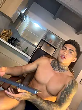 Dominiofit online show from November 8, 2025, 2:48 am