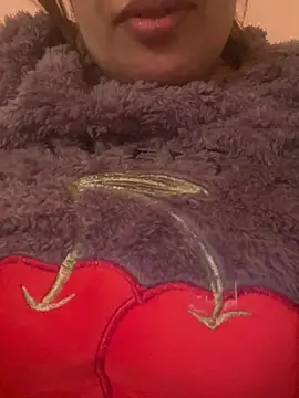 Snapshot of Samarr_9and chatting on December 31, 2024, 5:40 pm Samarr 9and online show from December 31, 2024, 5:40 pm