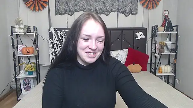 IsabelBlackberry online show from October 26, 2025, 6:03 am