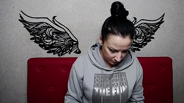 Snapshot of ElizabethSho chatting on January 20, 2025, 12:15 am ElizabethSho online show from January 20, 2025, 12:15 am