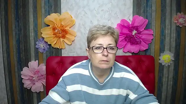 Snapshot of EmiliaGree chatting on April 26, 2026, 5:10 pm EmiliaGree online show from April 26, 2026, 5:10 pm