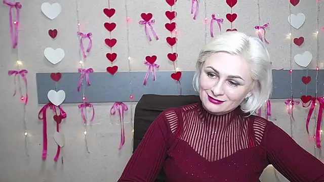 Snapshot of OliviaHorst chatting on February 12, 2025, 12:12 pm OliviaHorst online show from February 12, 2025, 12:12 pm