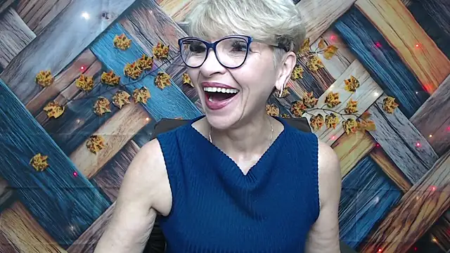 Snapshot of EllaBonito chatting on November 26, 2025, 6:35 am EllaBonito online show from November 26, 2025, 6:35 am