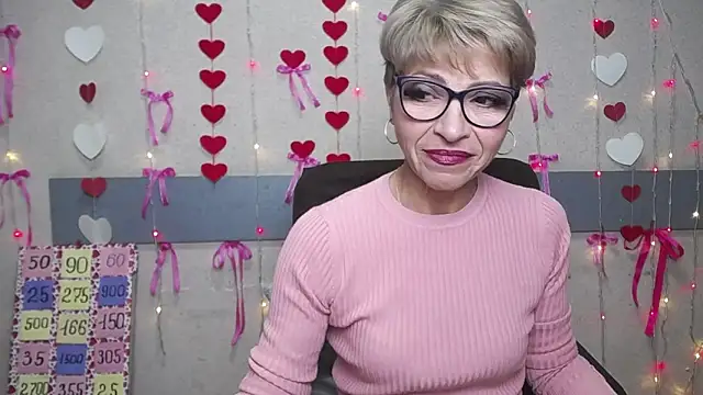 Snapshot of EllaBonito chatting on February 24, 2025, 6:38 am EllaBonito online show from February 24, 2025, 6:38 am