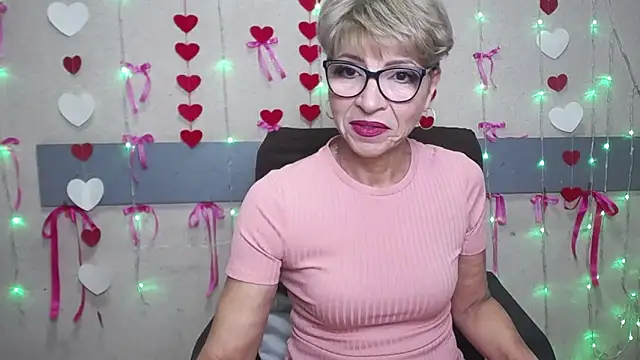 Snapshot of EllaBonito chatting on February 7, 2025, 6:45 am EllaBonito online show from February 7, 2025, 6:45 am