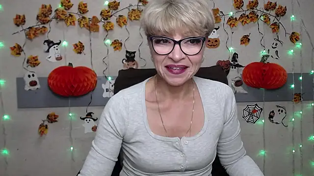 Snapshot of EllaBonito chatting on October 20, 2025, 5:31 am EllaBonito online show from October 20, 2025, 5:31 am