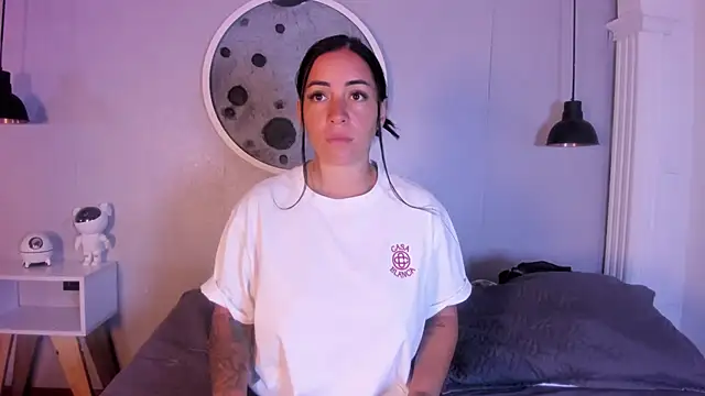 Sofia  rivera online show from February 13, 2026, 5:46 pm