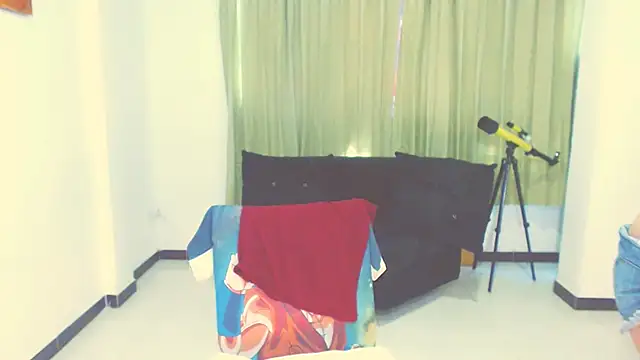 Snapshot of Stephanie520 chatting on November 3, 2025, 11:03 am Stephanie520 online show from November 3, 2025, 11:03 am