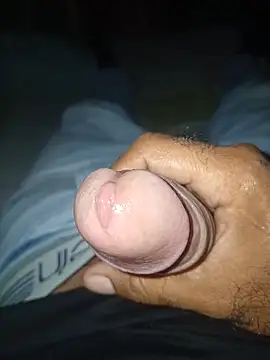 Snapshot of taylorWiiz chatting on November 10, 2025, 3:33 am taylorWiiz online show from November 10, 2025, 3:33 am