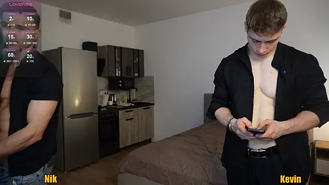 Snapshot of Nik_Sharp chatting on November 3, 2025, 12:31 pm Nik Sharp online show from November 3, 2025, 12:31 pm