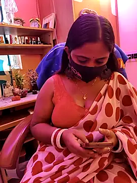 Snapshot of nisha_baby2 chatting on October 10, 2025, 6:36 am nisha baby2 online show from October 10, 2025, 6:36 am