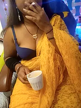 Snapshot of nisha_baby2 chatting on February 25, 2025, 4:24 am nisha baby2 online show from February 25, 2025, 4:24 am