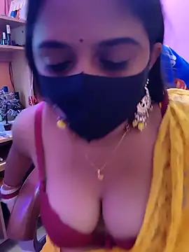 Snapshot of nisha_baby2 chatting on October 7, 2025, 7:31 am nisha baby2 online show from October 7, 2025, 7:31 am