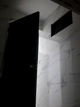 Arilw online show from October 4, 2025, 12:07 pm