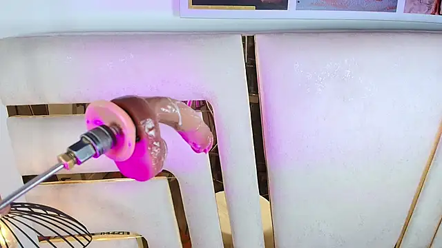 Snapshot of baby_naughty1_ chatting on October 10, 2025, 2:29 pm baby naughty1 online show from October 10, 2025, 2:29 pm