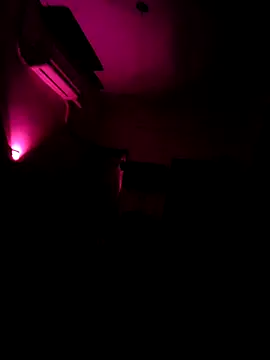 Shubuu  x online show from March 13, 2026, 9:31 pm