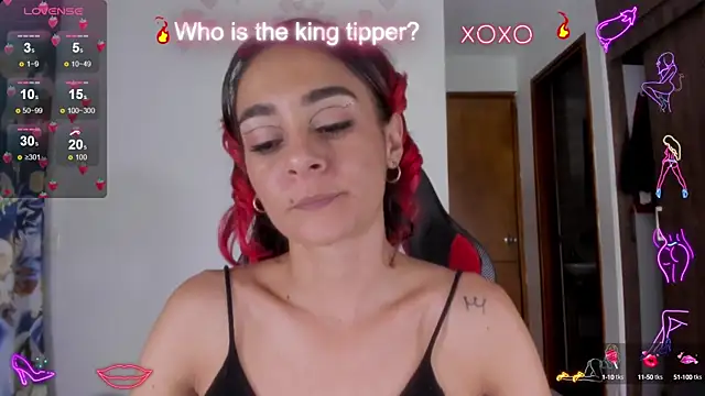 serafelle online show from December 3, 2024, 4:20 am