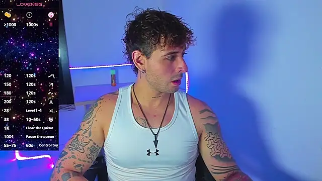 Snapshot of Ares_blue chatting on November 6, 2025, 1:48 pm Ares blue online show from November 6, 2025, 1:48 pm