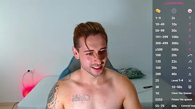 Snapshot of Ares_blue chatting on March 13, 2025, 2:33 pm Ares blue online show from March 13, 2025, 2:33 pm