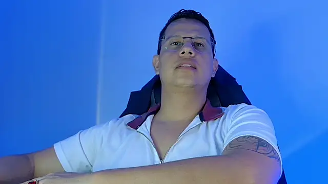 LiamVidal online show from July 15, 2026, 7:43 pm