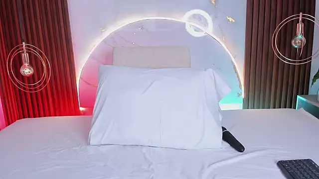 miamiller69 online show from March 21, 2026, 4:46 am